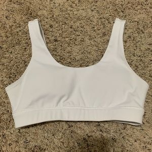 P’tula sports bra